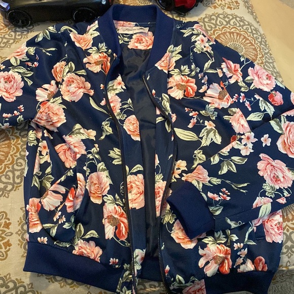 Fall Jacket - Picture 2 of 7